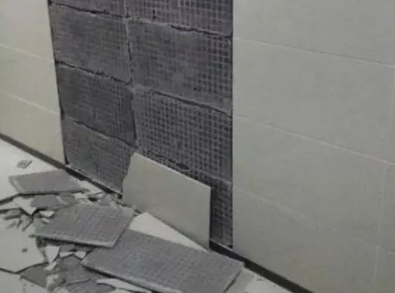 襄汾瓷砖空鼓维修公司分享下襄汾墙砖松动维修的知识